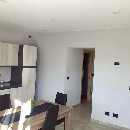 Casa Elite Lägenhet Cuneo
